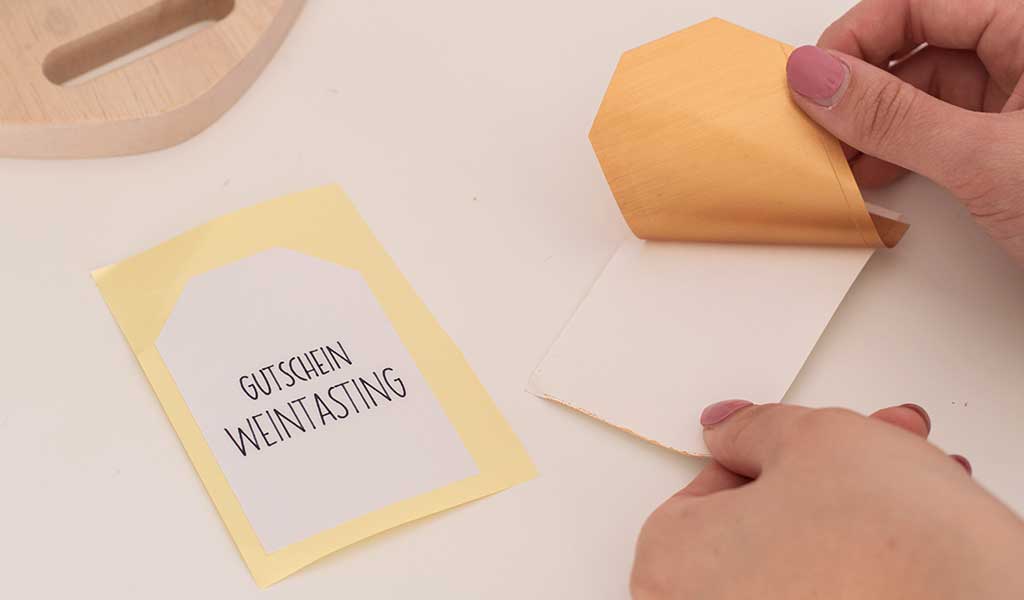 DIY Rubbellos Sticker lösen