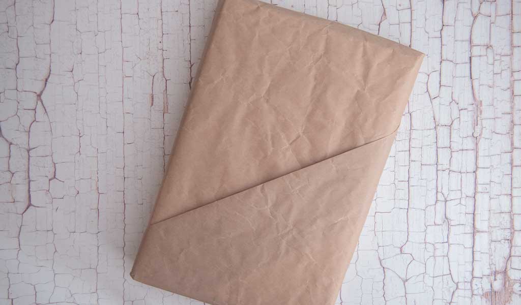 Geschenkverpackung mit Flat-Tasche