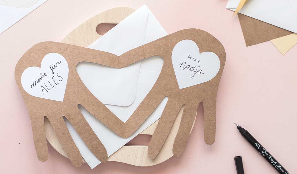 Einzigartige Handabdruck Karte als Vatertagsgeschenk basteln