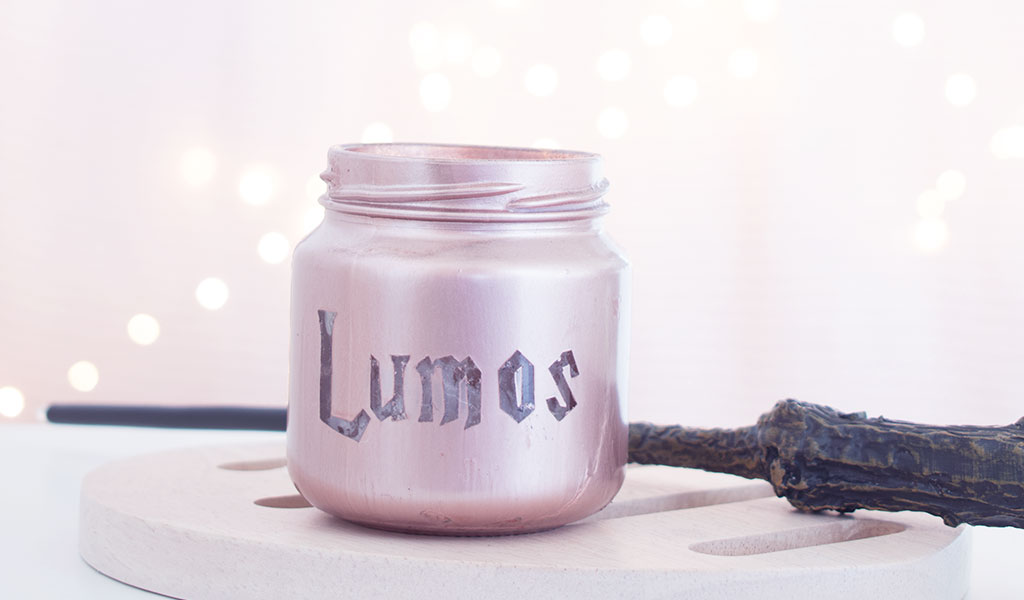 Kerzenglas mit der Aufschrift Lumos als Harry Potter Geschenk